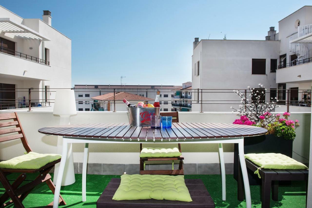 New Apartment With Big Terrace 10 Min Walk To Beach Supermarkets Calafell Eksteriør bilde