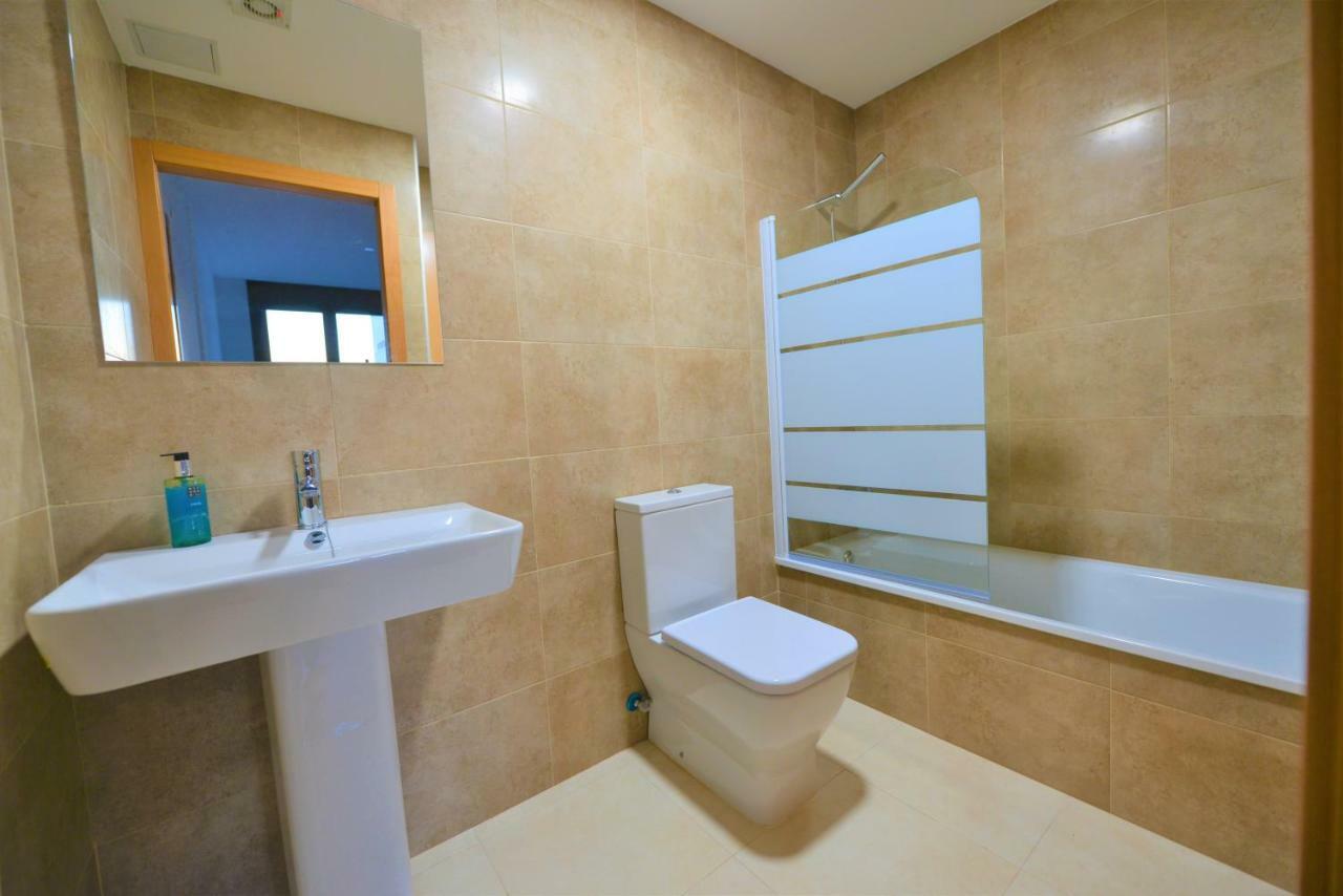 New Apartment With Big Terrace 10 Min Walk To Beach Supermarkets Calafell Eksteriør bilde