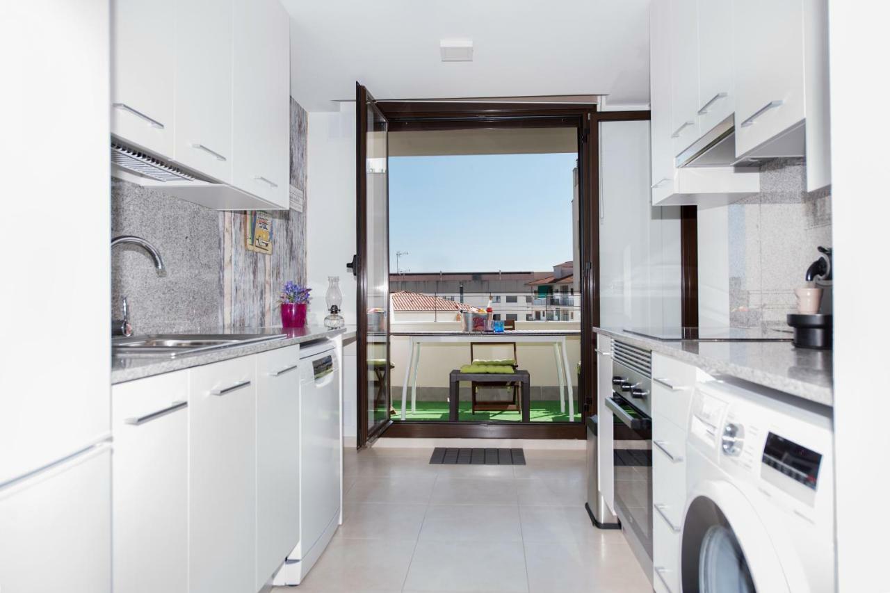 New Apartment With Big Terrace 10 Min Walk To Beach Supermarkets Calafell Eksteriør bilde