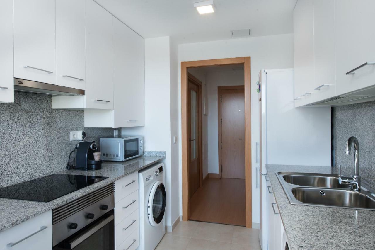 New Apartment With Big Terrace 10 Min Walk To Beach Supermarkets Calafell Eksteriør bilde